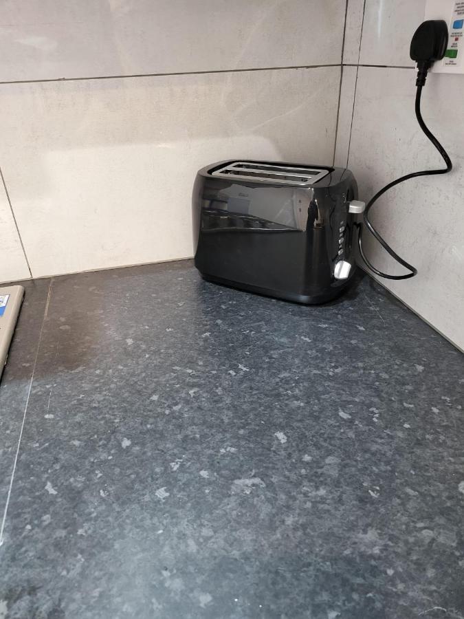 Fancy Basement Flat B Apartment London Luaran gambar
